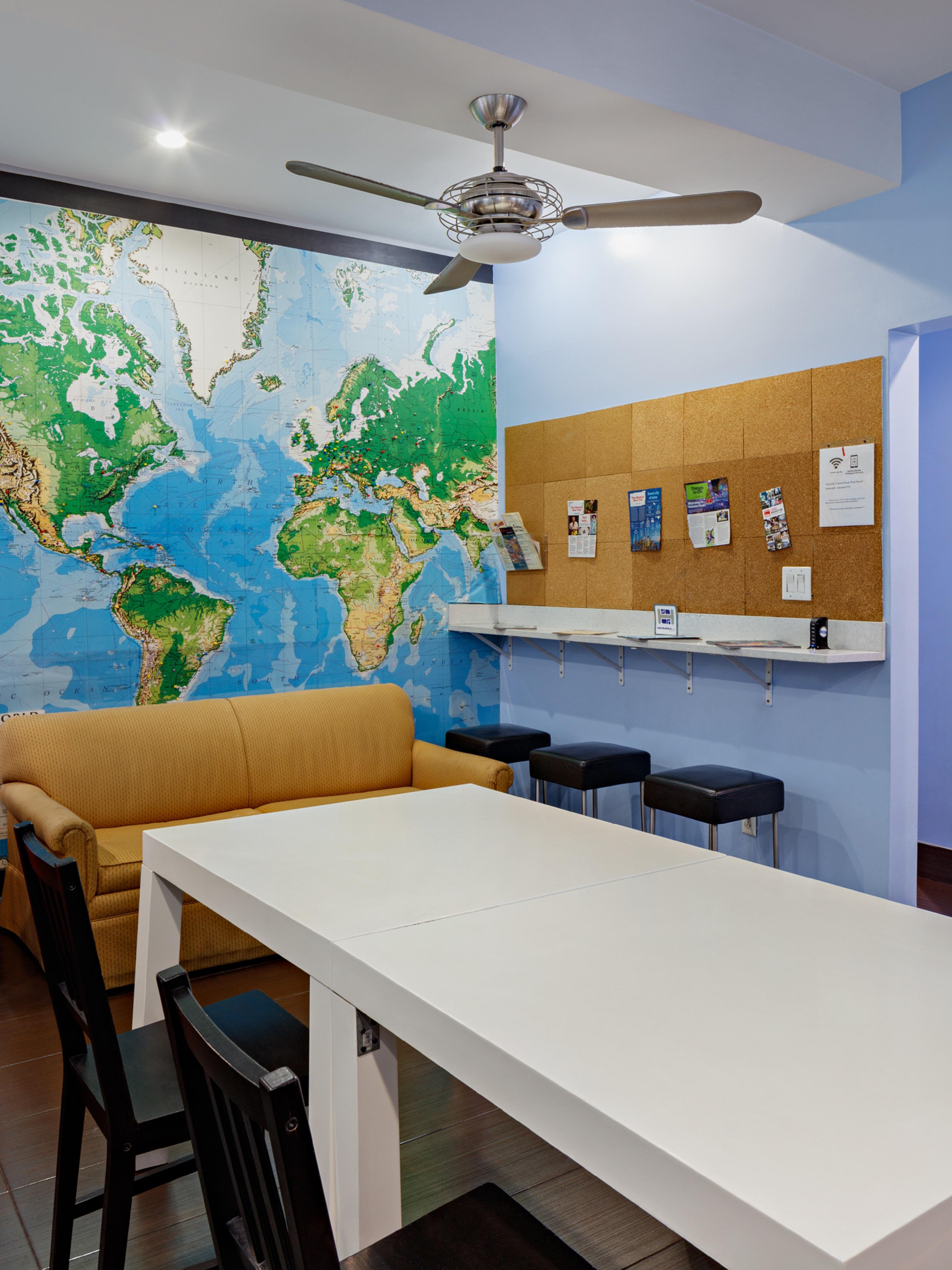 Central Park West Hostel New York Esterno foto
